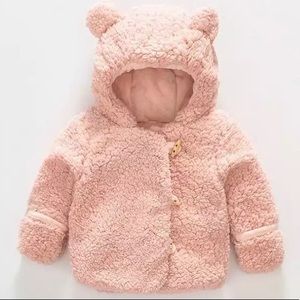 NWT Kid’s Coat (0-6 months)